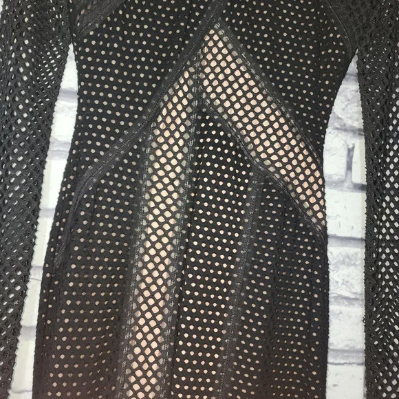 BCBGMaxAzria Black and Nude Mesh Long Sleeve Dress - XS - Picture 5 of 6